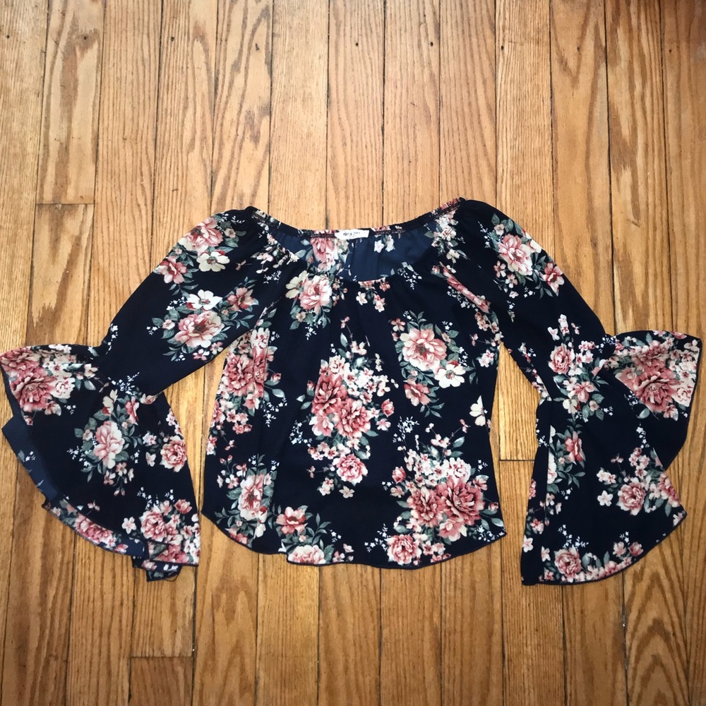 womens off the shoulder floral blouse